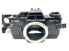 Praktica B 2000 electronic SLR