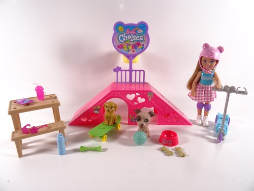 Barbie chelsea skate park - barbie, skate-park