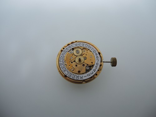Uhrwerk tissot 2461 - tissot, signiert