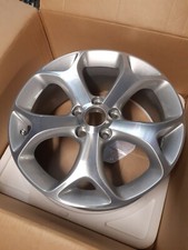 Neue Opel Alufelgen mit RDKS 5x110 17 zoll