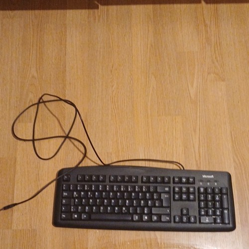 Microsoft wired keyboard 200 - keyboard,