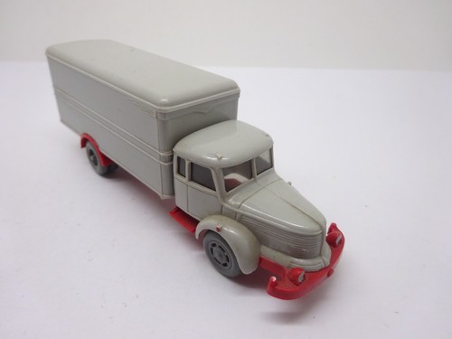 Wiking krupp titan - titan, koffer-lkw