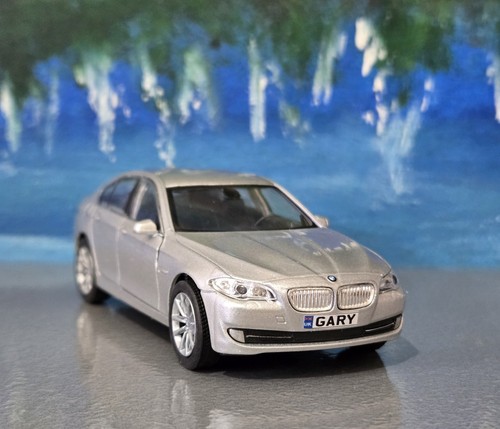 Personalisiertes spielzeugauto - personalisiertes,