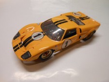 Gut gebauter Ford GT 40 MK II Scaleracer auf Plafit Messing Chassis 1:24