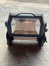 Makita LED Baustrahler DML809 LXT, 18V Akku, Netzbetrieb