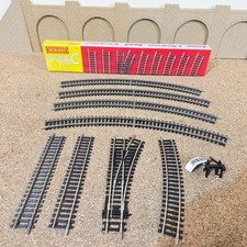 HORNBY RAILWAYS SPUR OO R8226
