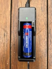 4,2V Ladegerät f. wiederaufladbare Li-ion Akkus 26650 18490 17335 16340