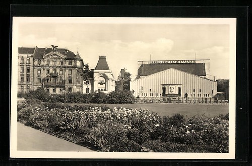 Berlin friedrichstadt palast - berlin,, friedrichstadt-palast