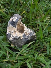 Feuerstein, Lochstein