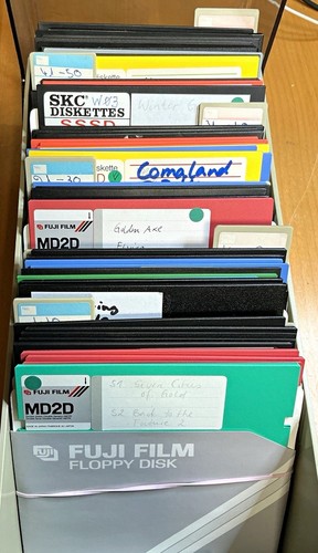 Diskettenbox mit geprüften - diskettenbox, 64
