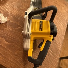 DeWalt - Säge DWE396 - 1600