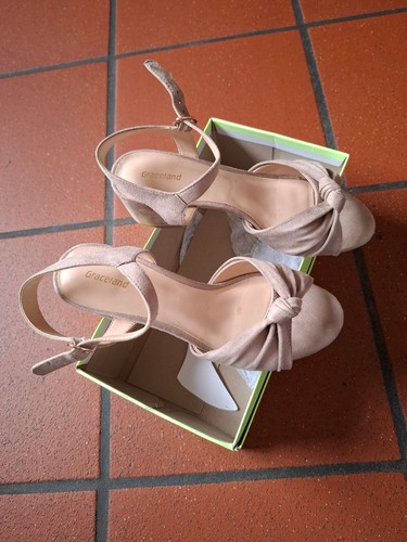 Sandalen beige velours - gr.,