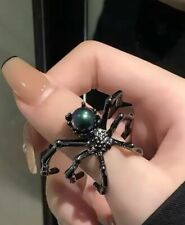 Gothic spinne Silber schwarz
