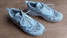 Turnschuhe Nike Air Max Thea Gr. 38 39 Mädchen Damen Weiß Leomuster