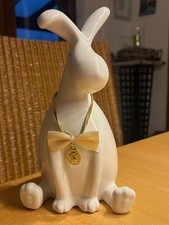 Porzellanfigur  Wunderschöner lustiger Hase Vitrinenstück weiss