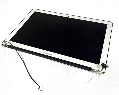 Original apple macbook - apple,