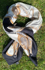 Elegance Paris   Wie Neu: H.Gerollte % 100 Seiden-Tuch,Seidenschal 87x87  cm,