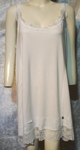 Tredy weiss tunika - top, shirt