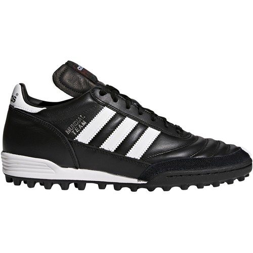 Buty piłkarskie adidas
