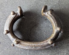 Afrikanischer Armreif, Bronze