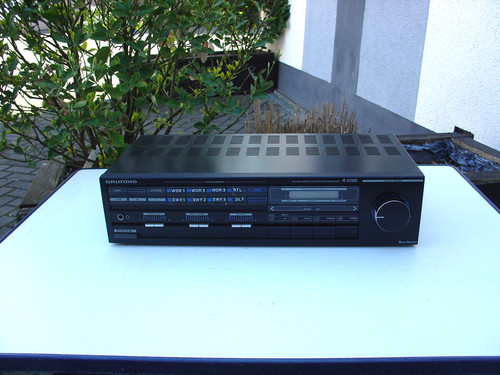 Grundig 4200 integrated - r,