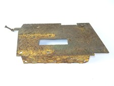 Trittblech (stark rostig) Fußblech links vom Güldner AF15 Traktor