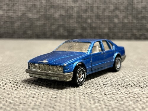 Siku 1070 bmw 735 - il, 1:55