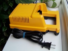 DEWALT DC9000 36V Li-ION 28V