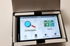 Garmin DriveSmart 65 & Digital