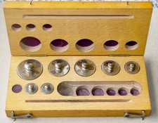 Gewichtssatz von August Sauter Ebingen