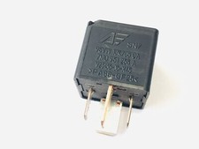 7M0951253A 1x Relais 100 Arbeitskontaktrelais 12V 70A VW Audi Seat Skoda origin.