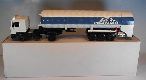 Conrad man f90 - 1/50,