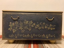 Design Exklusive Truhe aus Massivholz 75x43x43cm