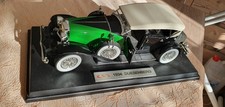 Oldtimer Dusenberg 1934 Auf Sockel 1:18 Modellauto