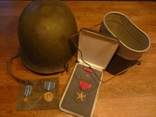  Militär  Konvolut US Army  Koreakrieg - Stahlhelm + Orden Bronze Star im Etui