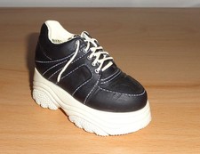Miniatur Sammler Just The Right Shoe Plateau-Turnschuh Sneaking by  25035 NEU