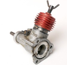 Webra 15 RC-Flugmotor ++ 2T Diesel-Motor, 15er = ca. 2,5ccm ++ OK, Flansch-Riß +