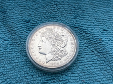 American Silver Dollar /