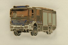 Pin Mercedes Axor GKW THW silber crystal genève