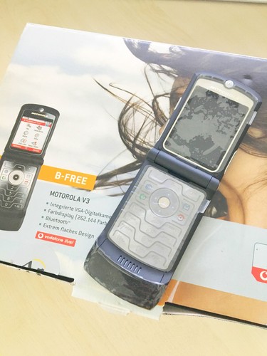 Motorola razr neu - v3,
