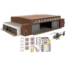 Faller 144111 H0 Hangar mit Hubschrauber H0 + Neu