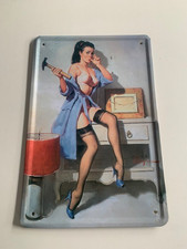 Blechschild 20x30 Pin up Girl historisch 50er Jahre sexy Mädchen Erotik Strapse