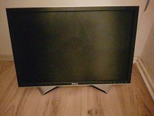 Pc MONITOR  Dell  24"   LED  Eye-Care-Tech mit Fuß VERSTELLBar.Edles DESIGN.