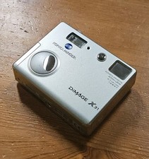 Konica Minolta DiMAGE X31 3,2 MP Digitalkamera - Silber