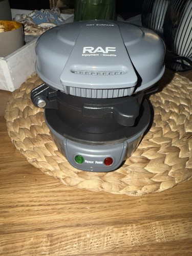 Raf hamburger maker burger - hamburger,