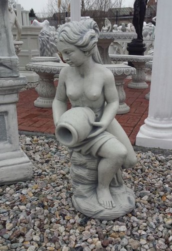 Gartenfiguren frau mit krug - gartenfiguren, "frau