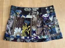 MOSHIKI WUNDERSCHÖNER WEITER