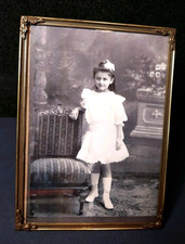 Schöner alter verzierter Messing Fotorahmen um 1920.