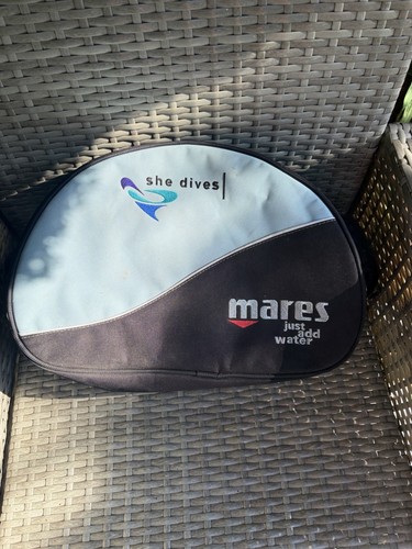 Mares she dives big regulator - big,