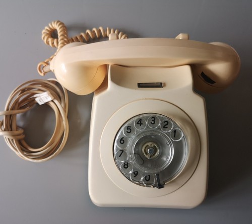 Vintage wählscheibentelefon - vintage,